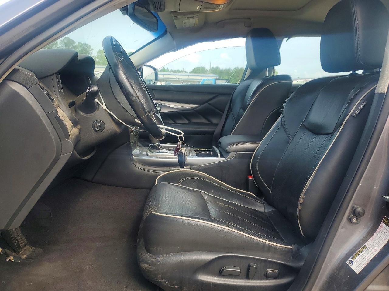 INFINITI Q70 3.7 Luxe