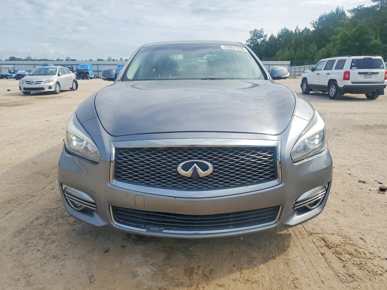 INFINITI Q70 3.7 Luxe