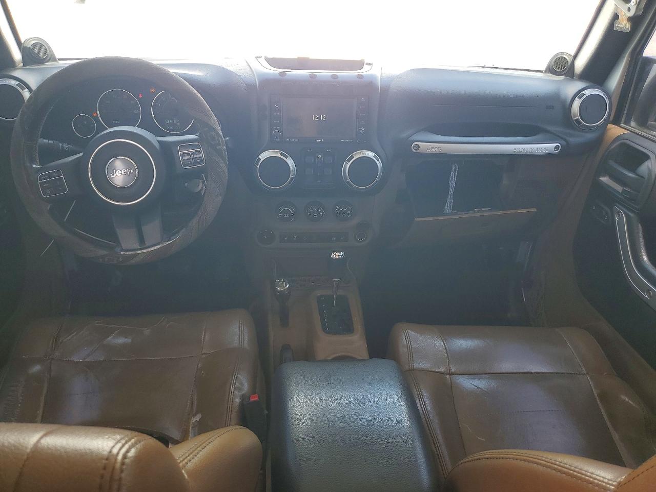 Jeep Wrangler Sahara