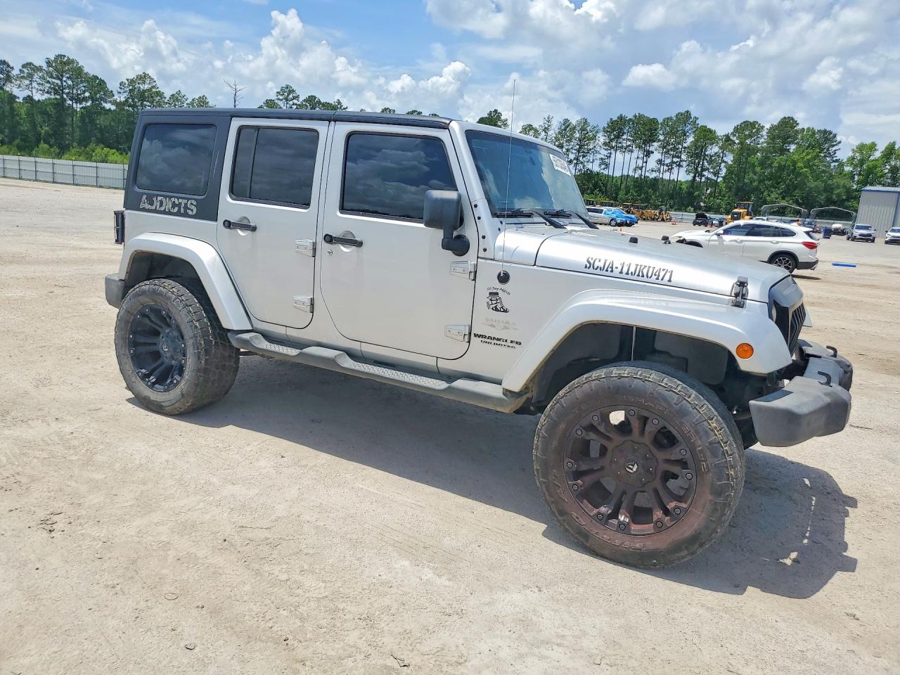 Jeep Wrangler Sahara