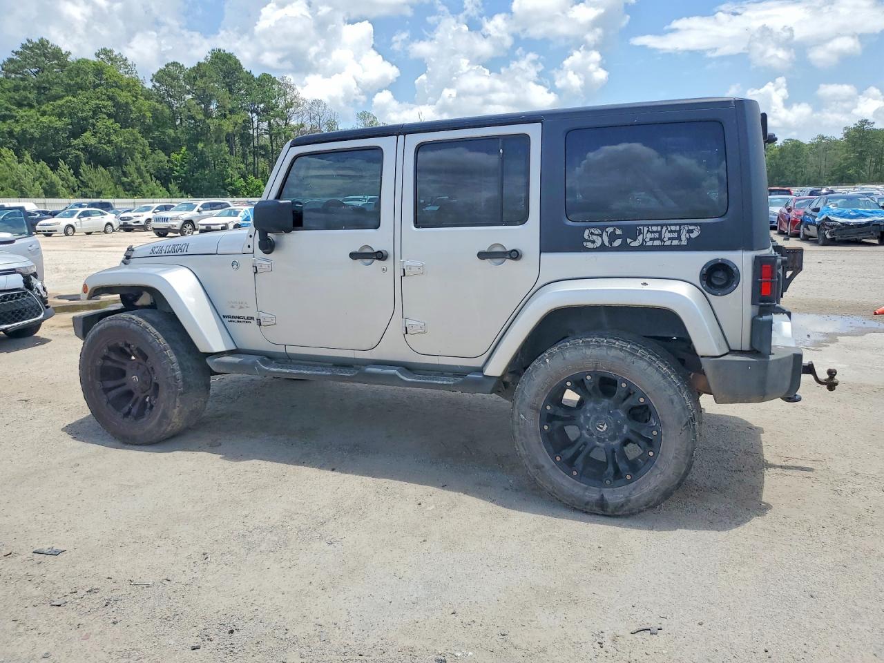 Jeep Wrangler Sahara