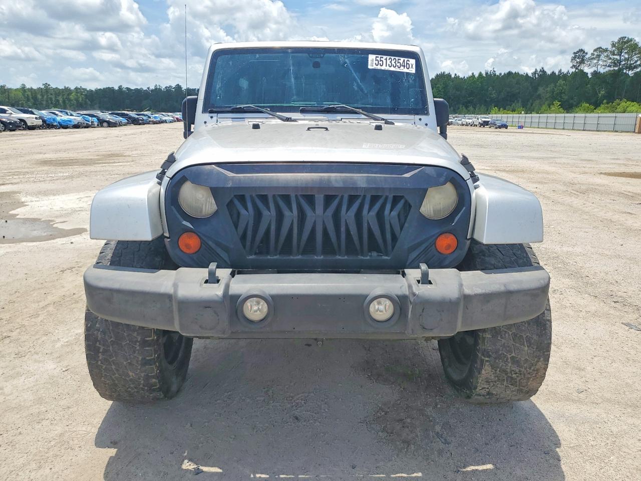 Jeep Wrangler Sahara