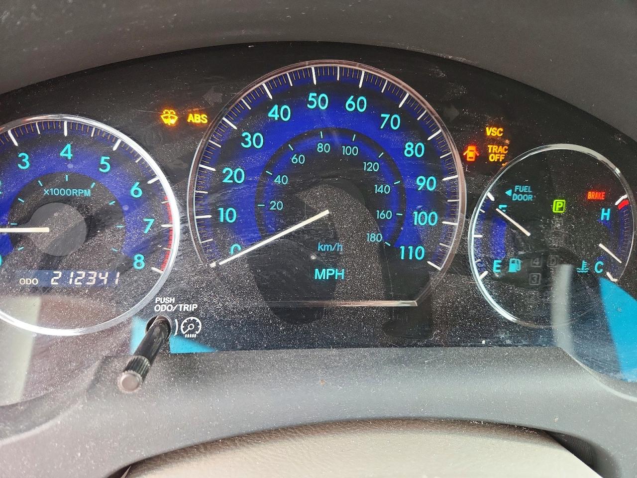 Toyota Sienna Le 8-passenger