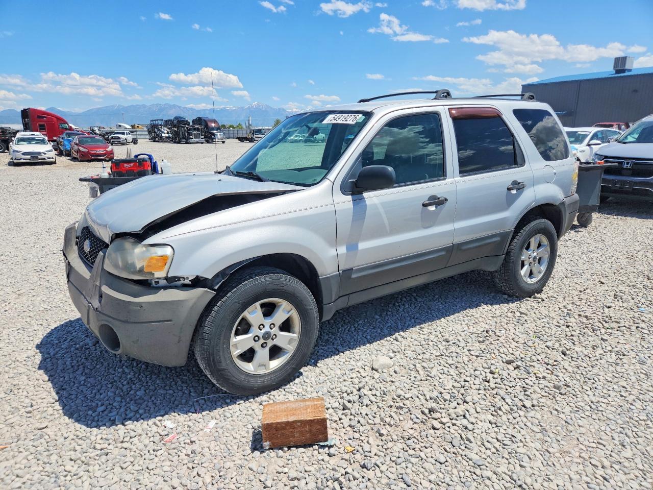Salvage Ford Escape Image