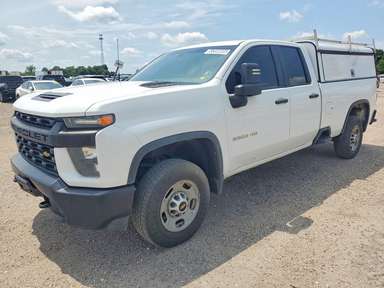 Salvage Chevrolet Silverado Image
