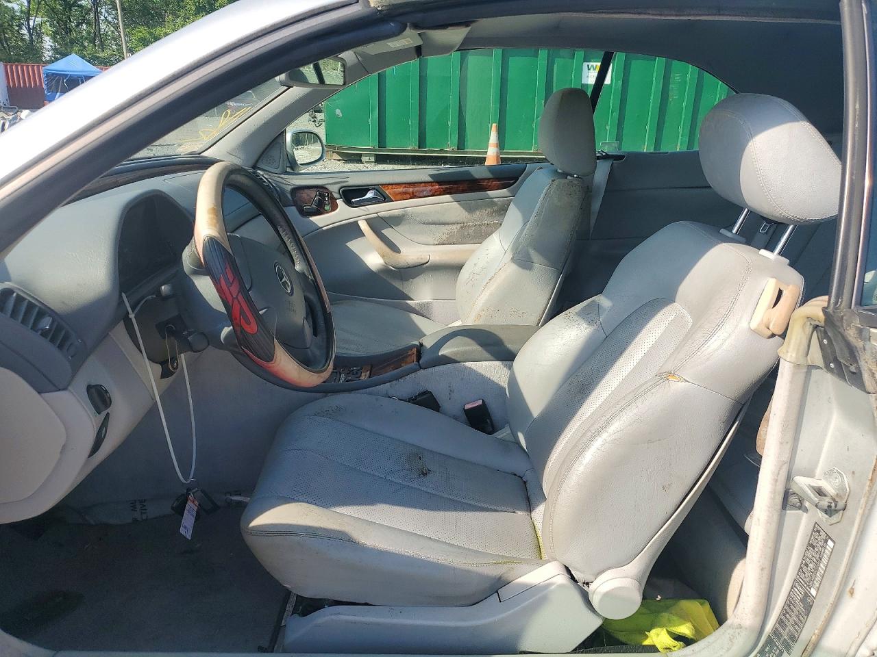 Mercedes-Benz Clk-class 320