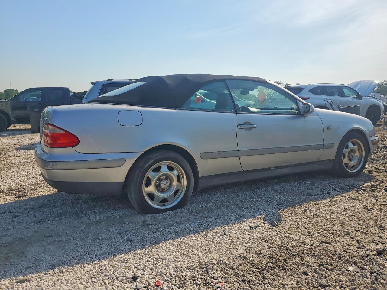 Mercedes-Benz Clk-class 320