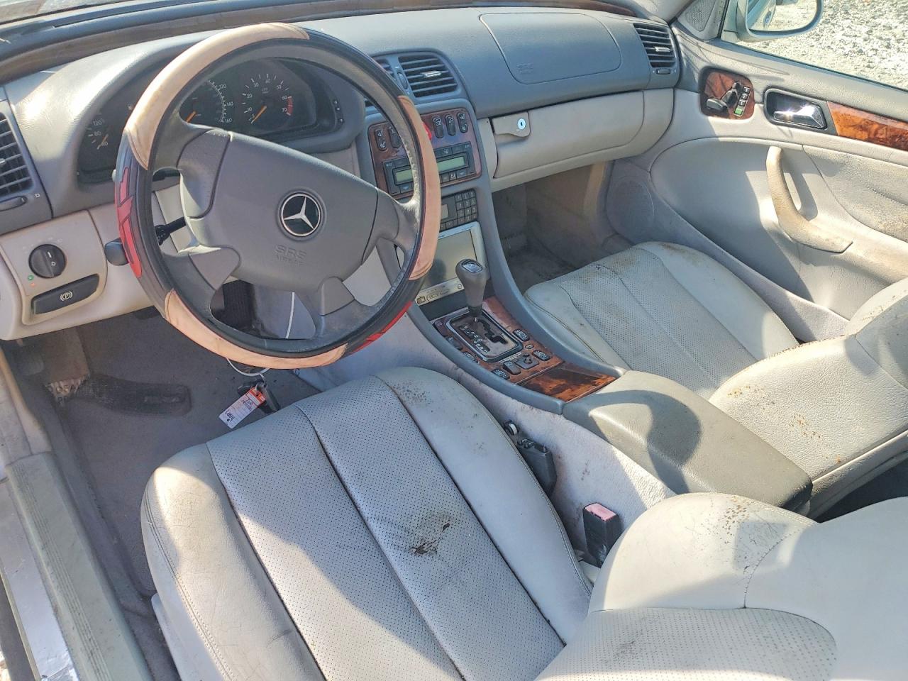 Mercedes-Benz Clk-class 320
