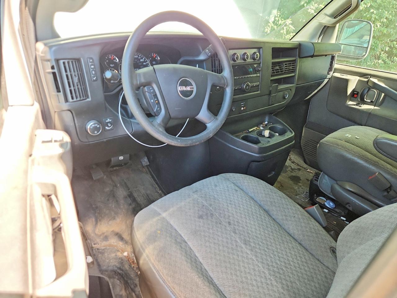 GMC Savana G2500