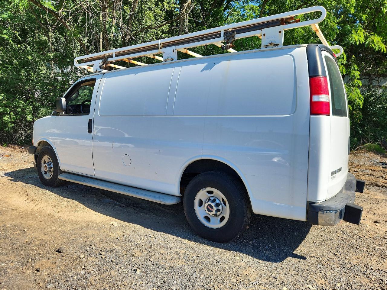 GMC Savana G2500