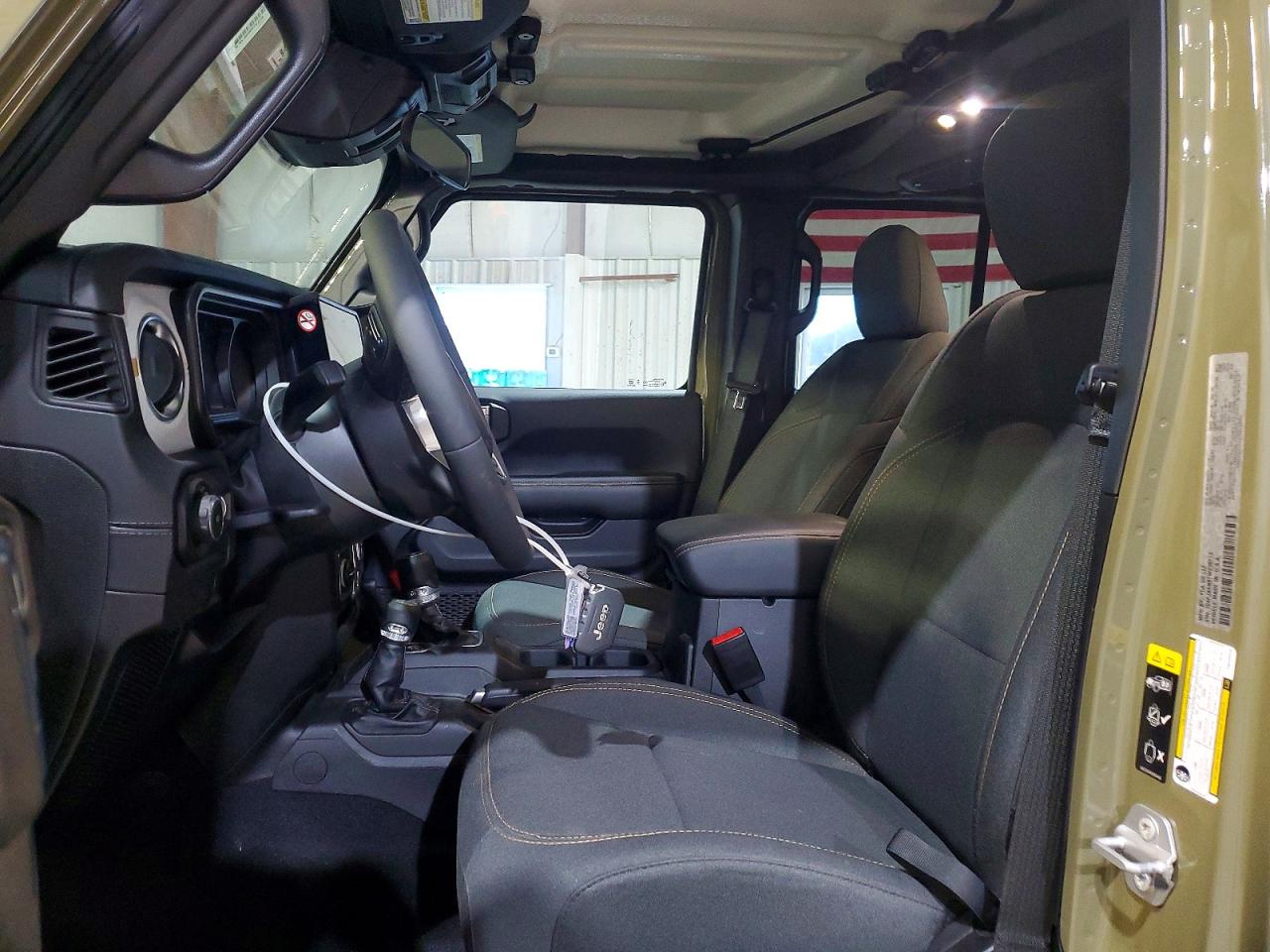 Jeep Wrangler Sahara