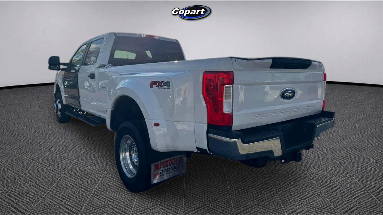 Ford F-350 Super Duty