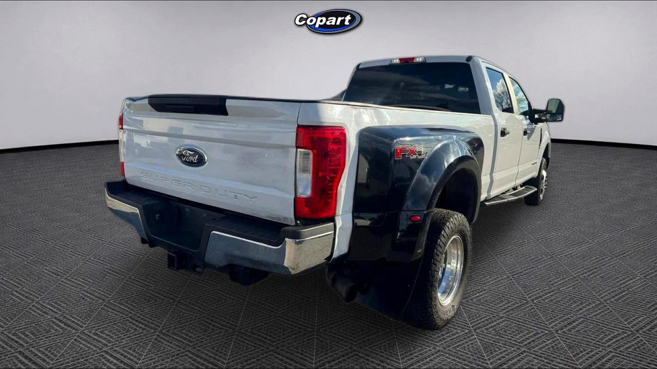 Ford F-350 Super Duty