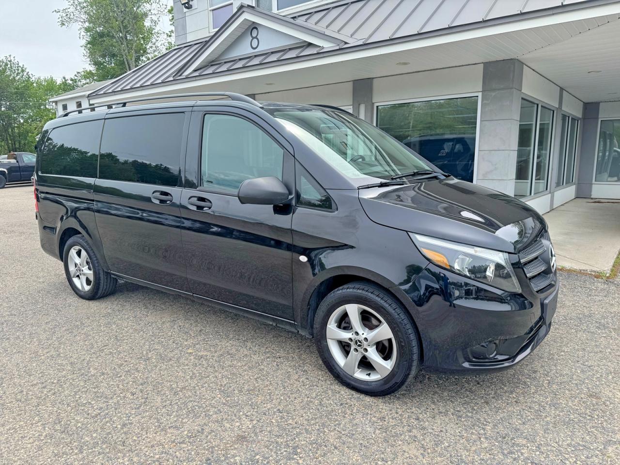 Salvage Mercedes-Benz Metris Image