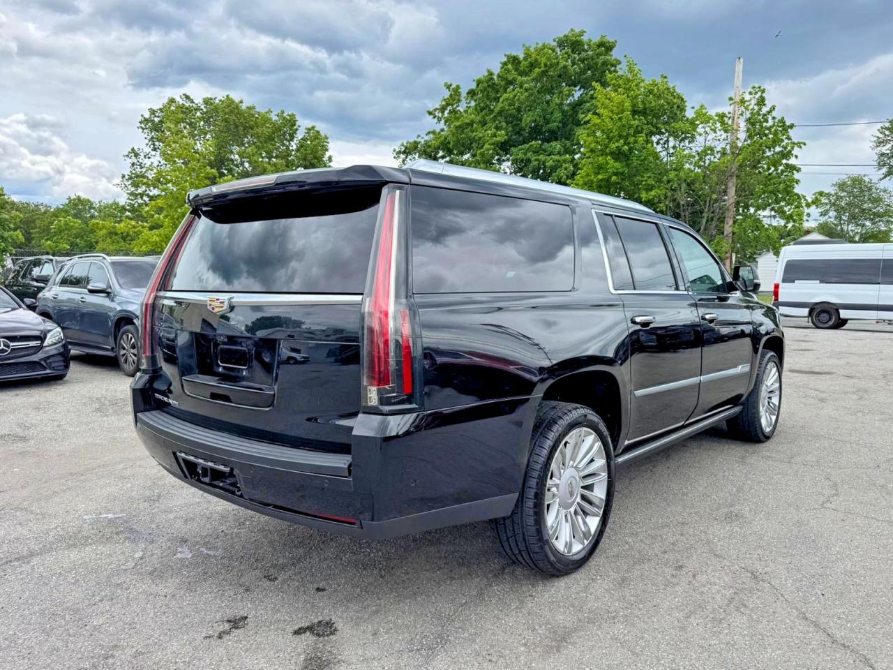 Cadillac Escalade Esv Premium Luxury