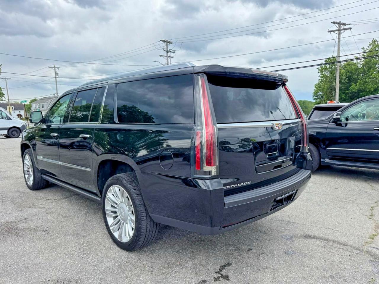 Cadillac Escalade Esv Premium Luxury