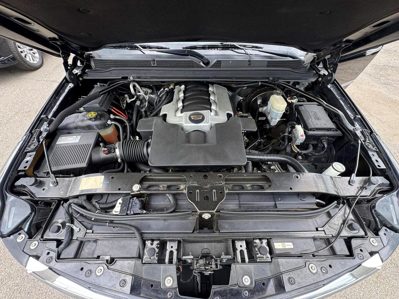 Cadillac Escalade Esv Premium Luxury