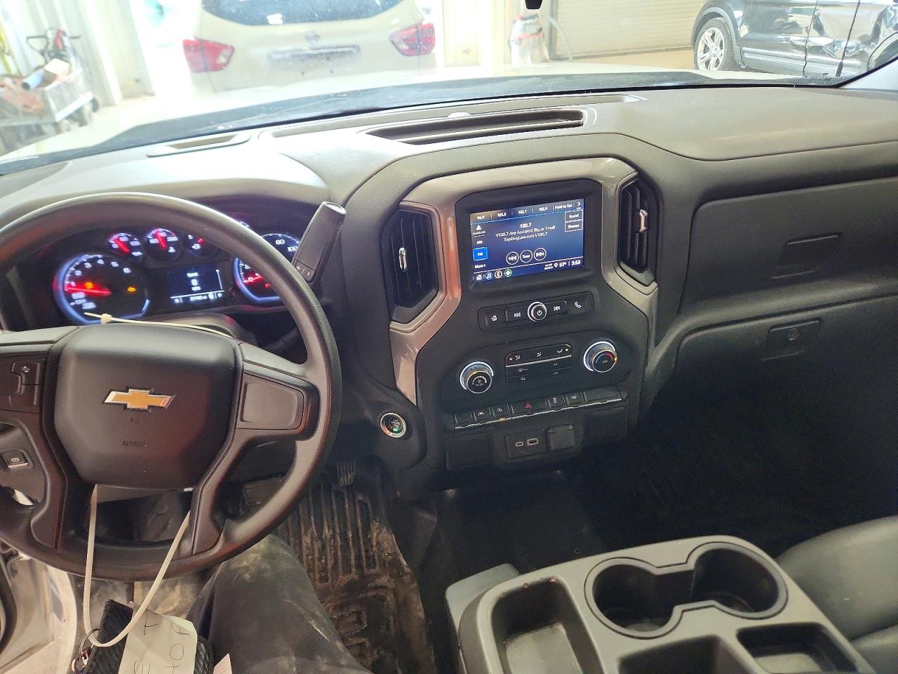 Chevrolet Silverado C1500