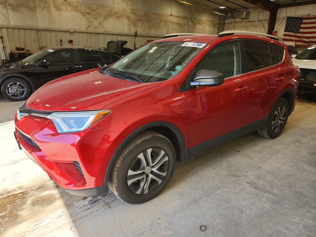 Salvage Toyota RAV4 Image