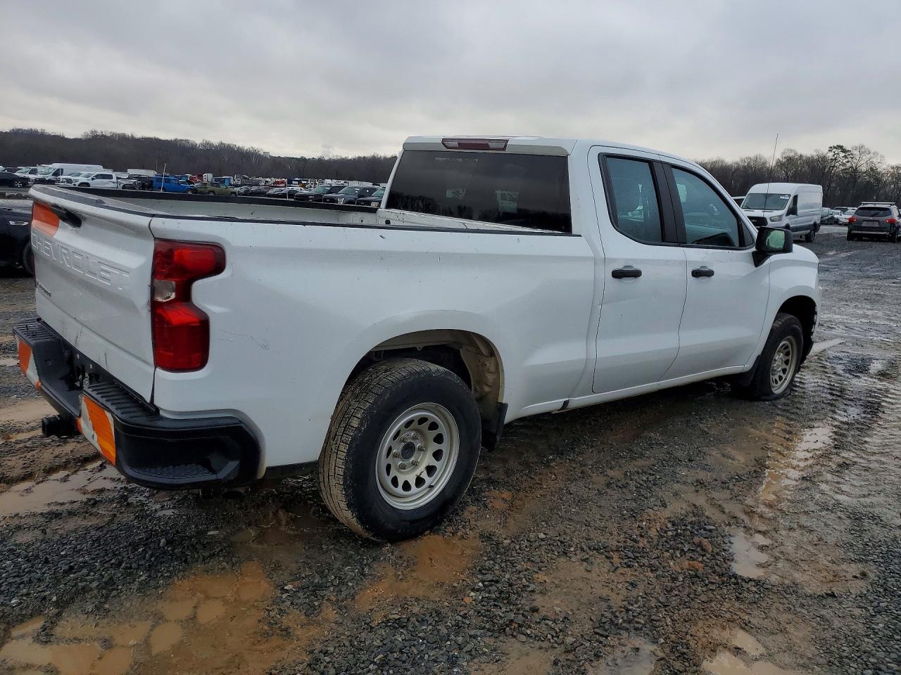 Chevrolet Silverado C1500