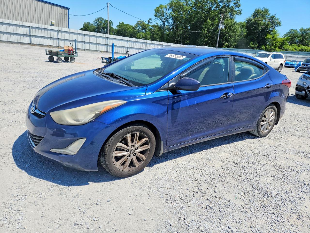 Salvage Hyundai ELANTRA Image