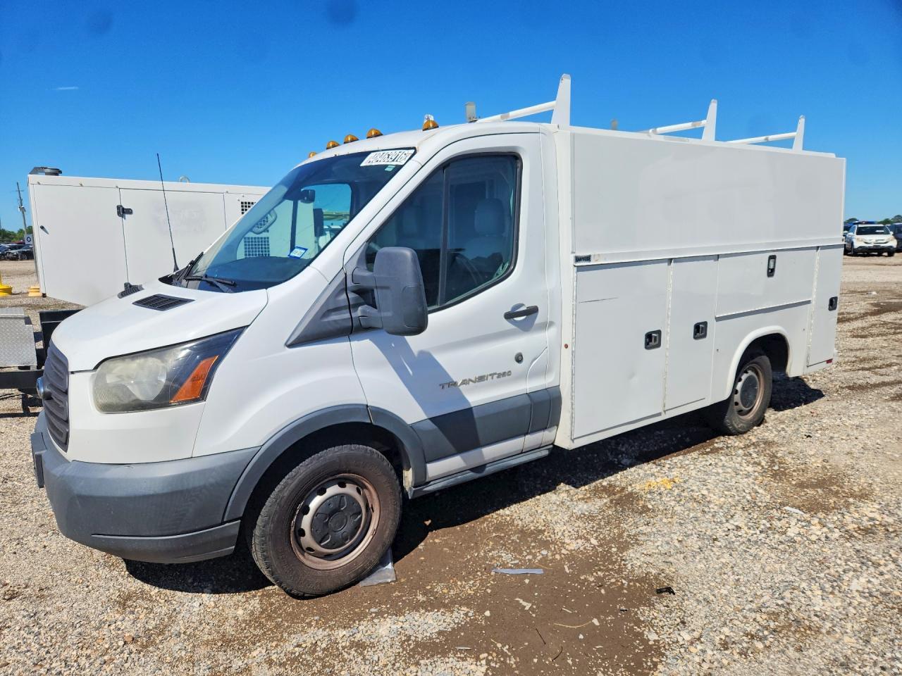 Salvage Ford Transit Image