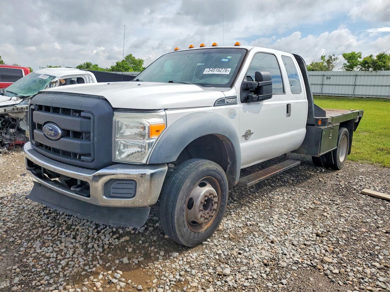 Salvage Ford F-550 Image