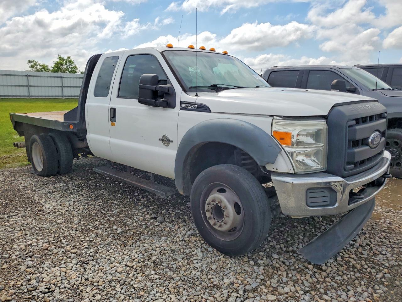 Ford F-550 Super Duty