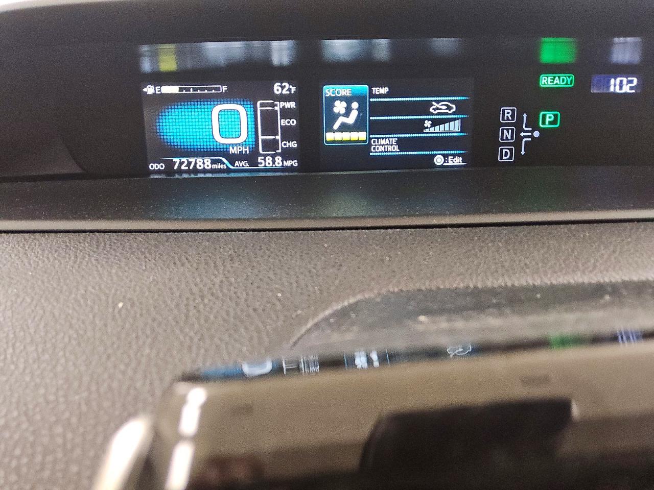 Toyota Prius L