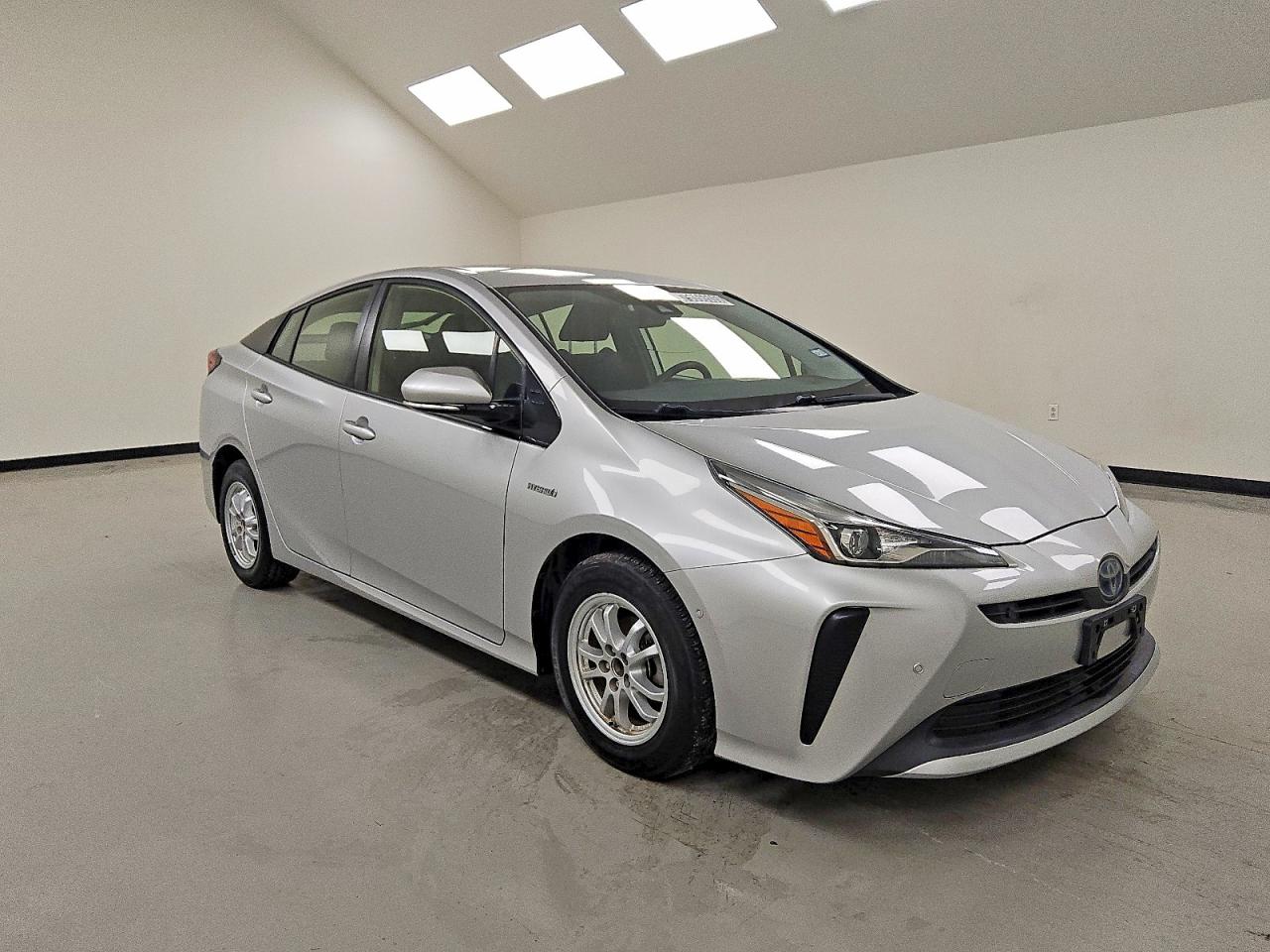 Toyota Prius L