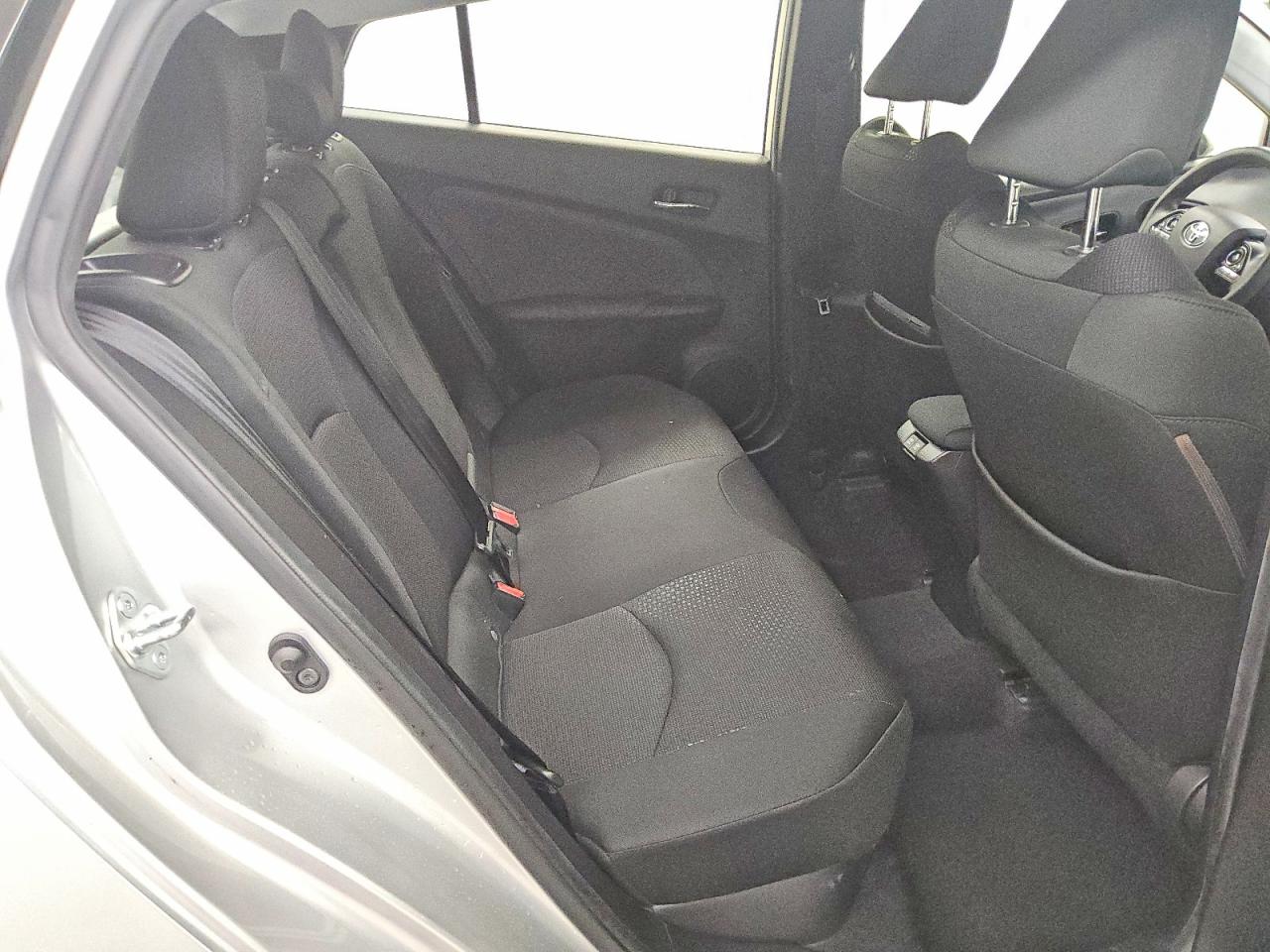 Toyota Prius L