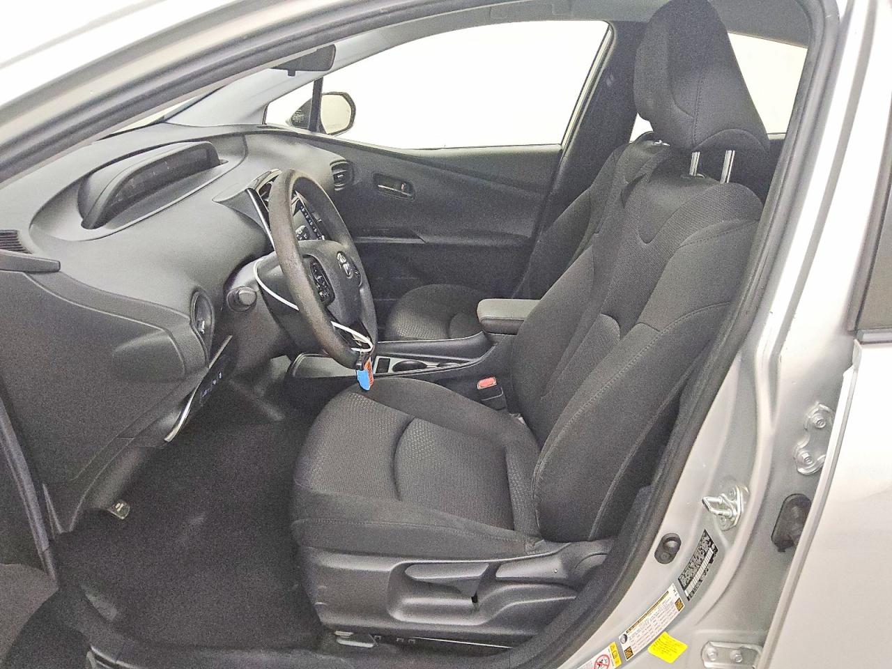 Toyota Prius L