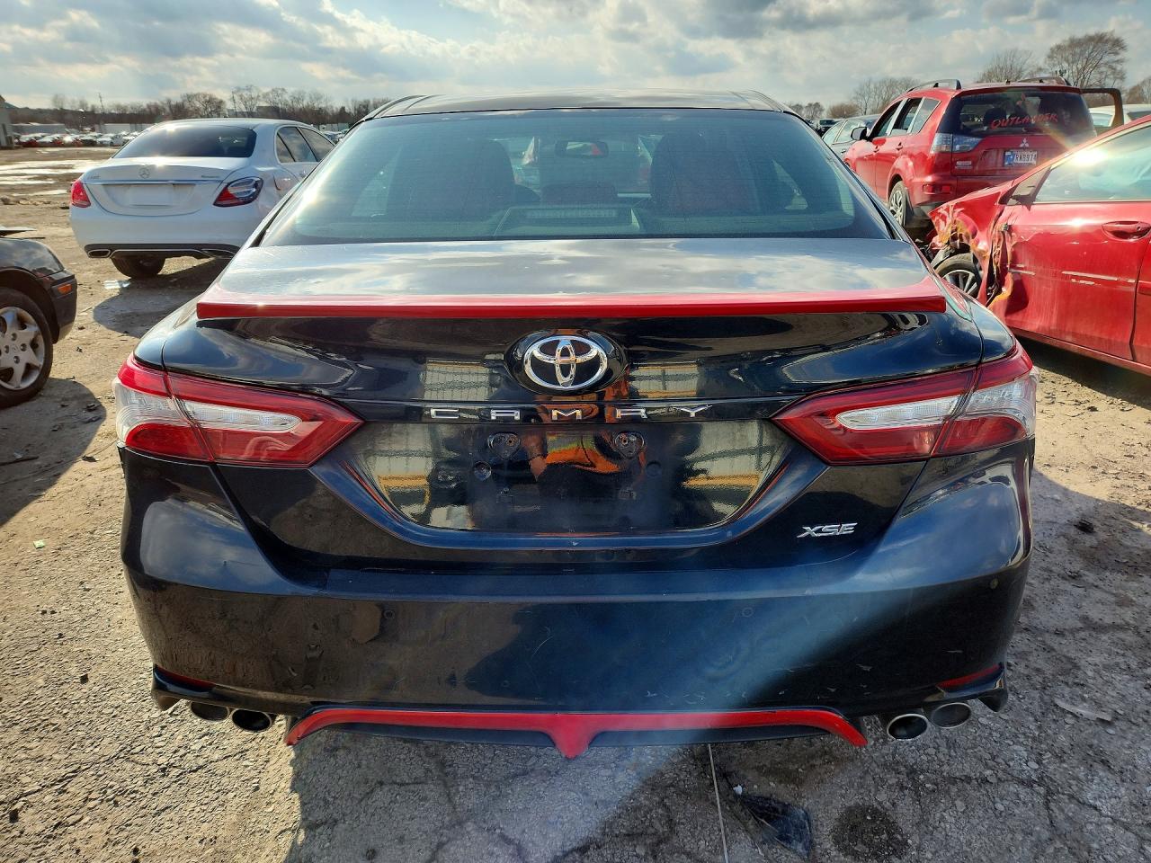 Toyota Camry Xse