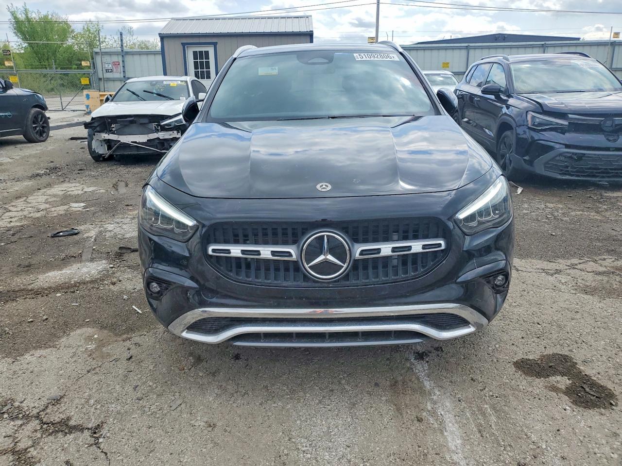 Mercedes-Benz GLA 250 4matic
