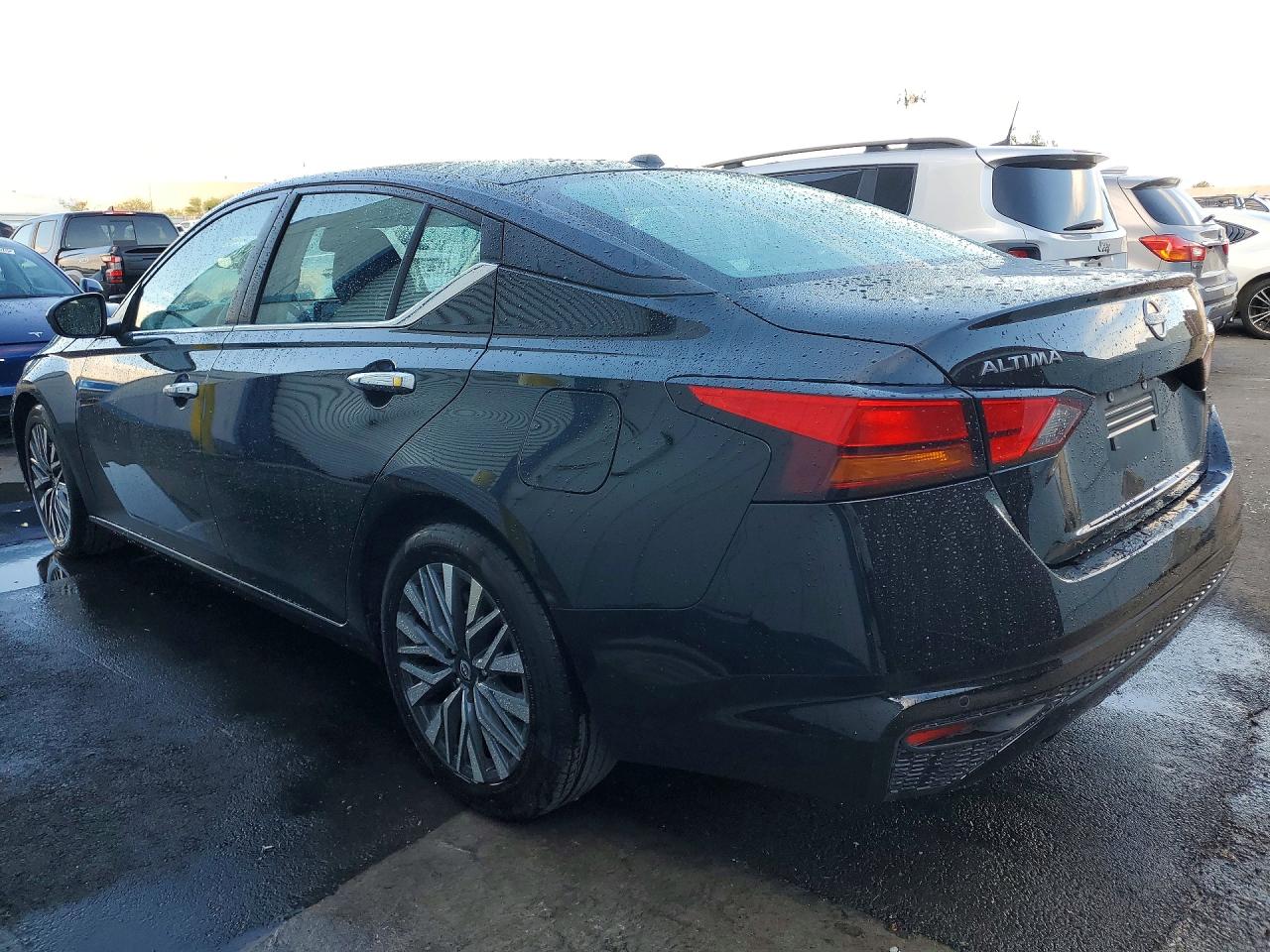 Nissan Altima Sv