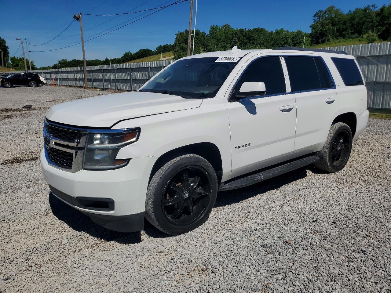 Salvage Chevrolet Tahoe Image