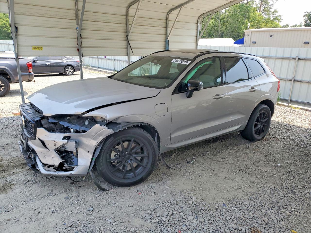 Salvage Volvo XC60 Image