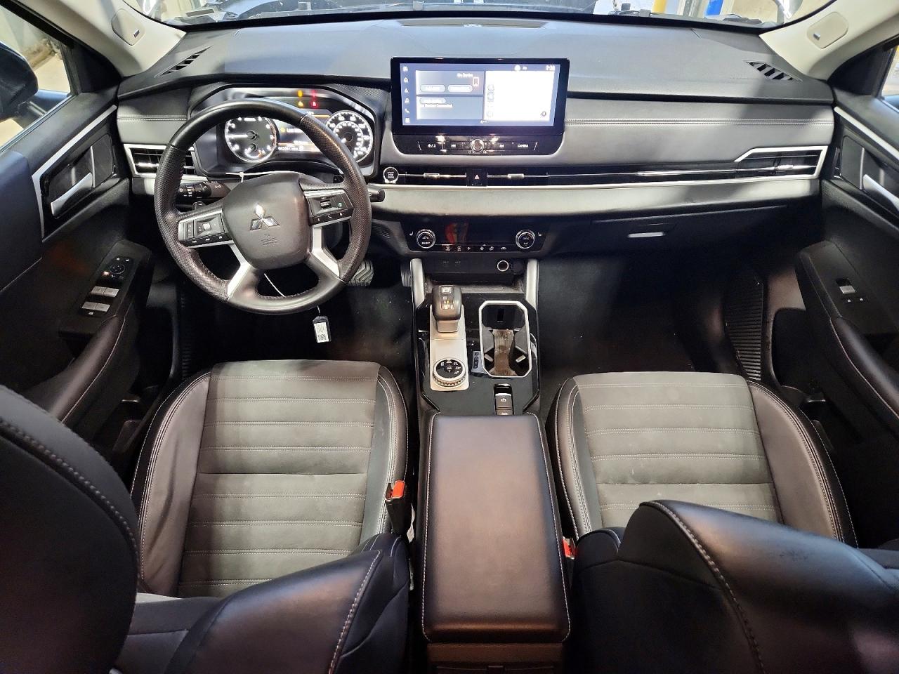 Mitsubishi Outlander Se
