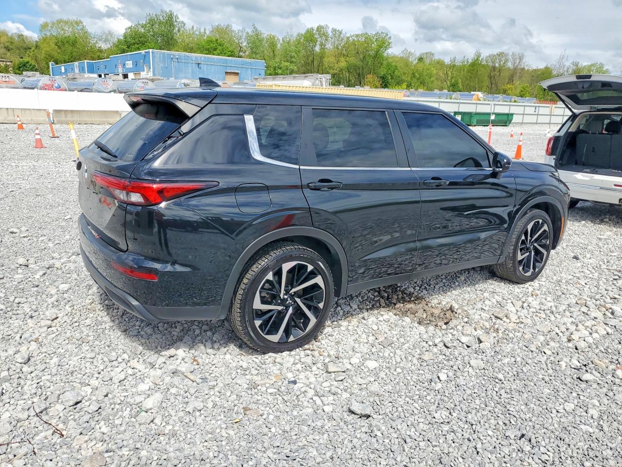 Mitsubishi Outlander Es