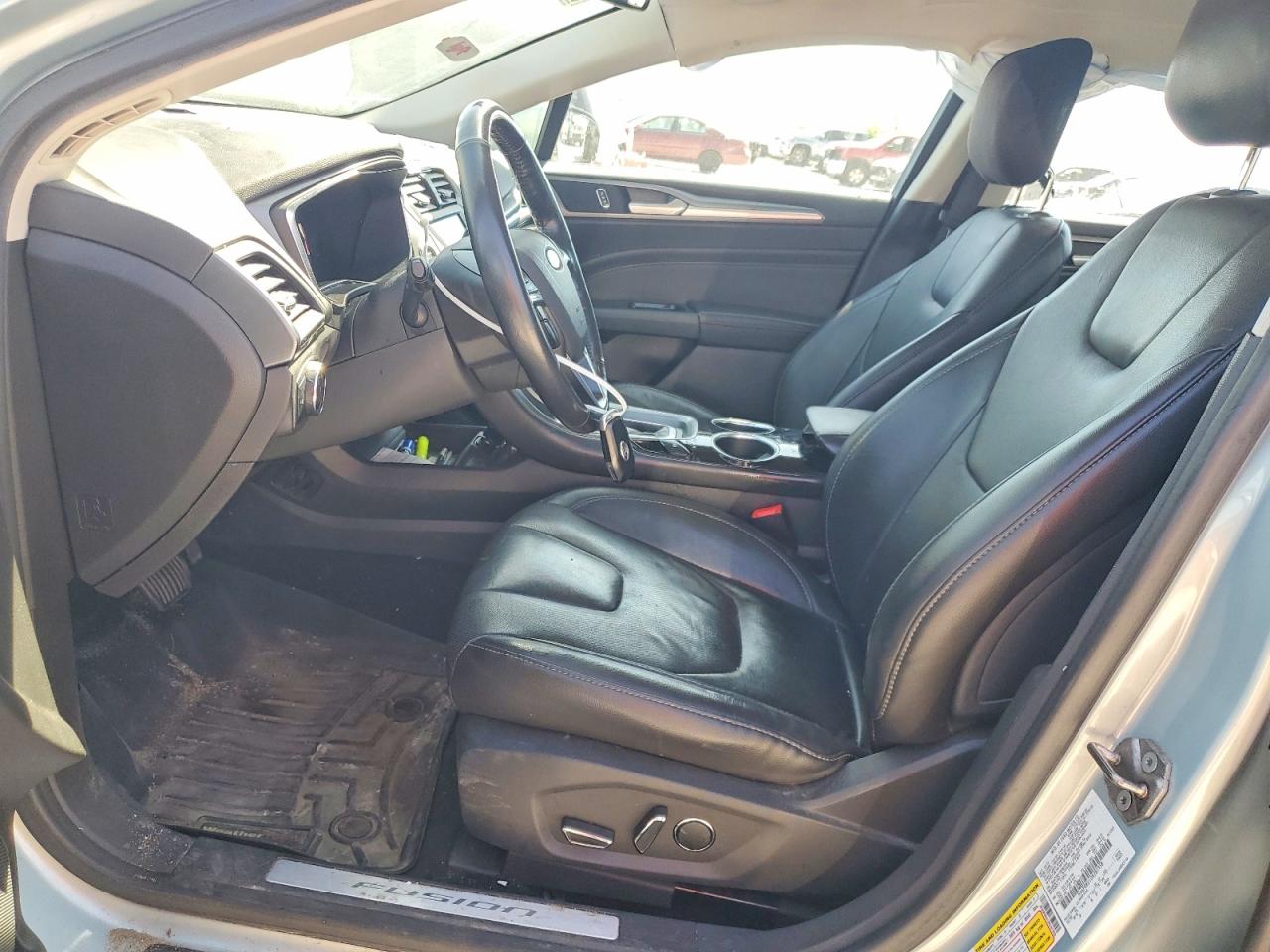 Ford Fusion Titanium Hev