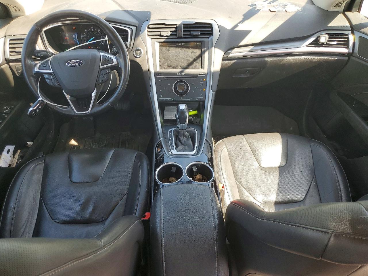 Ford Fusion Titanium Hev