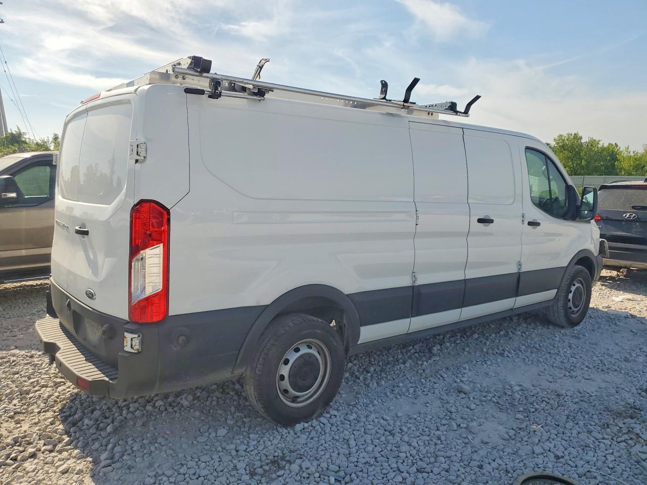 Ford Transit T-250