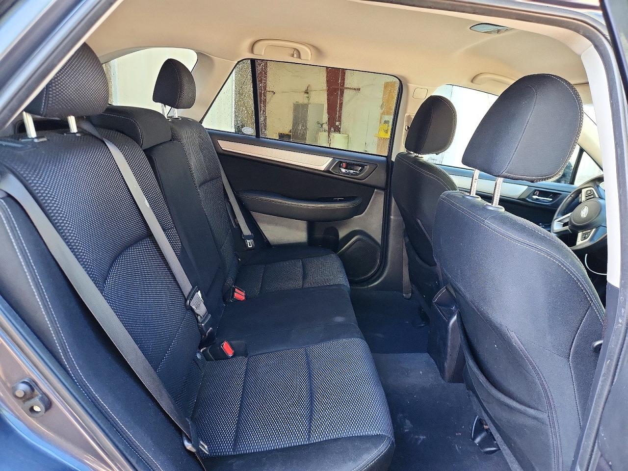 Subaru Outback 2.5i Premium