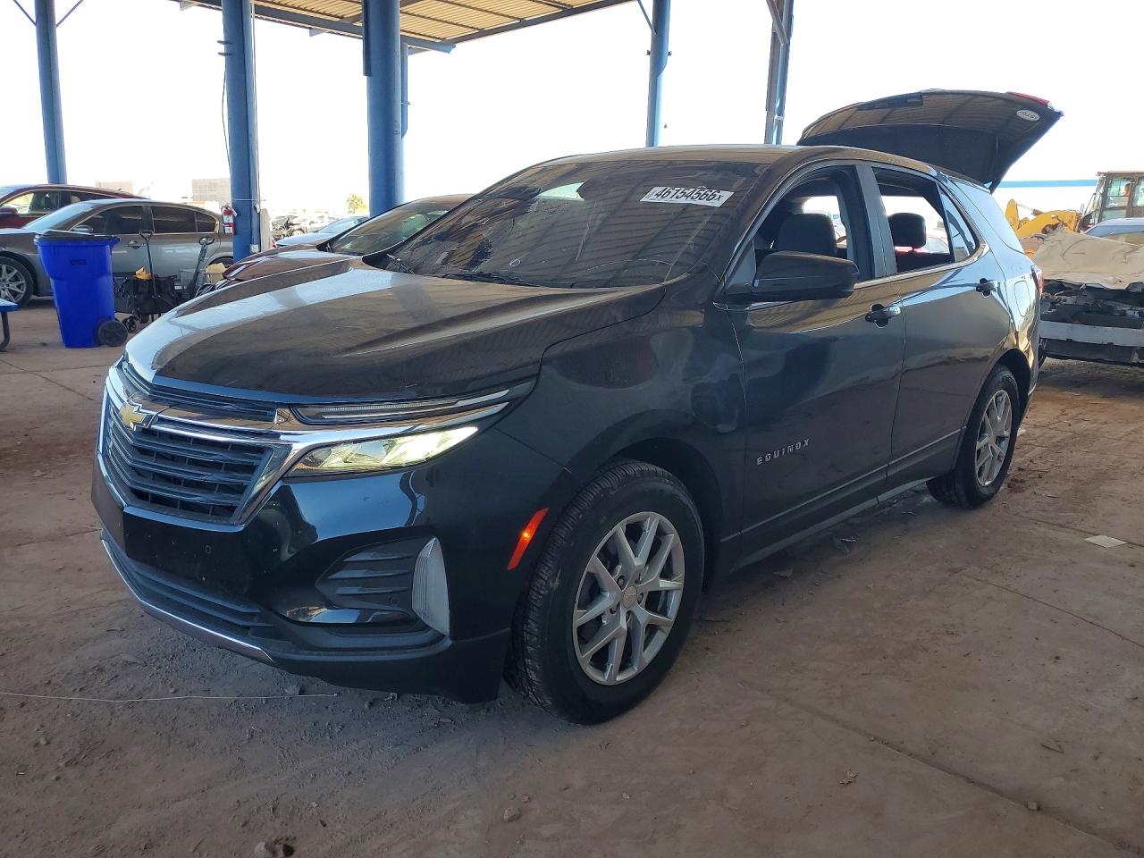 Salvage Chevrolet Equinox Image
