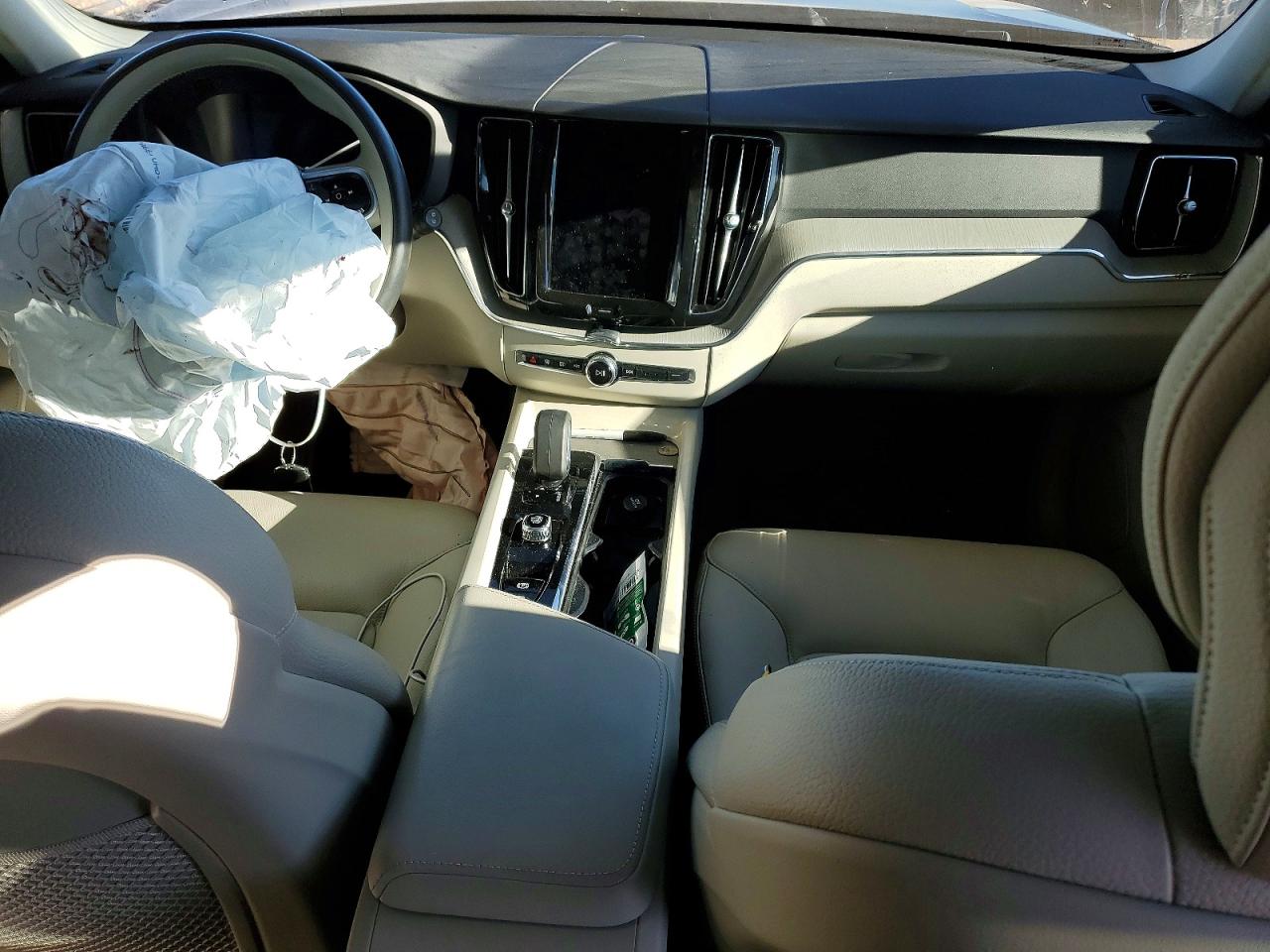 Volvo XC60 Plus