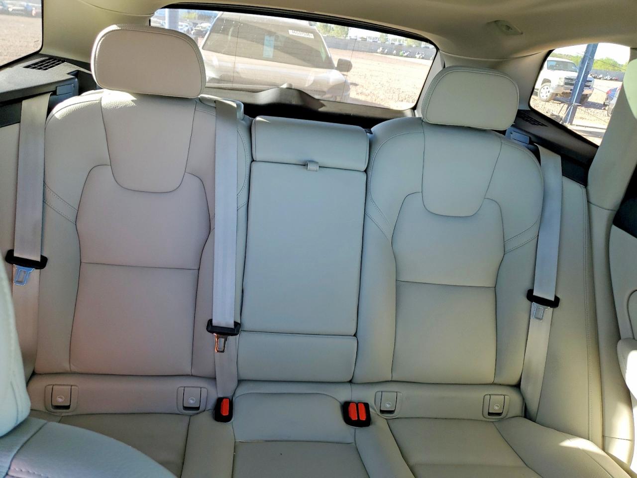 Volvo XC60 Plus