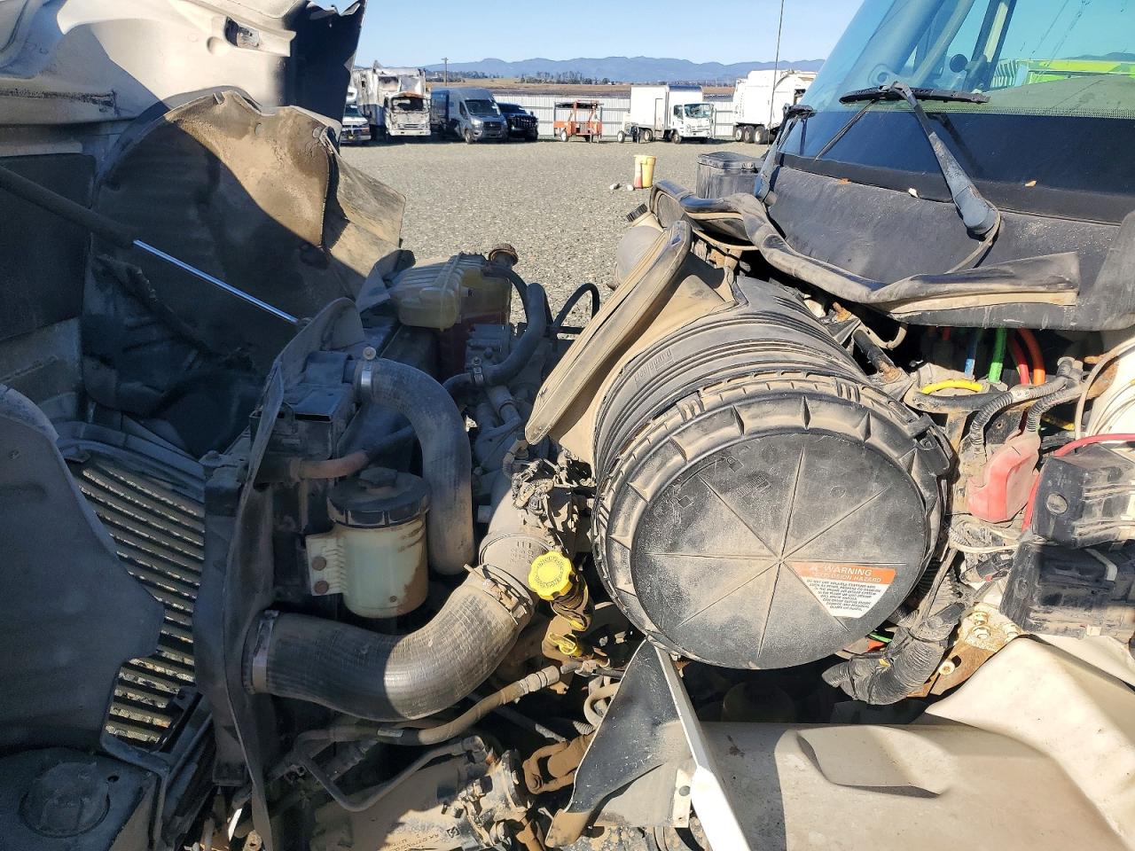 International 8000 8600