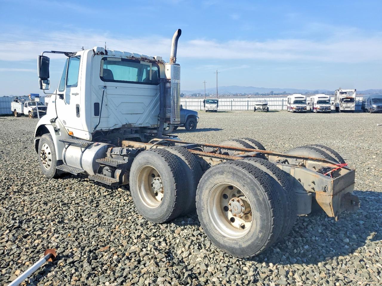 International 8000 8600