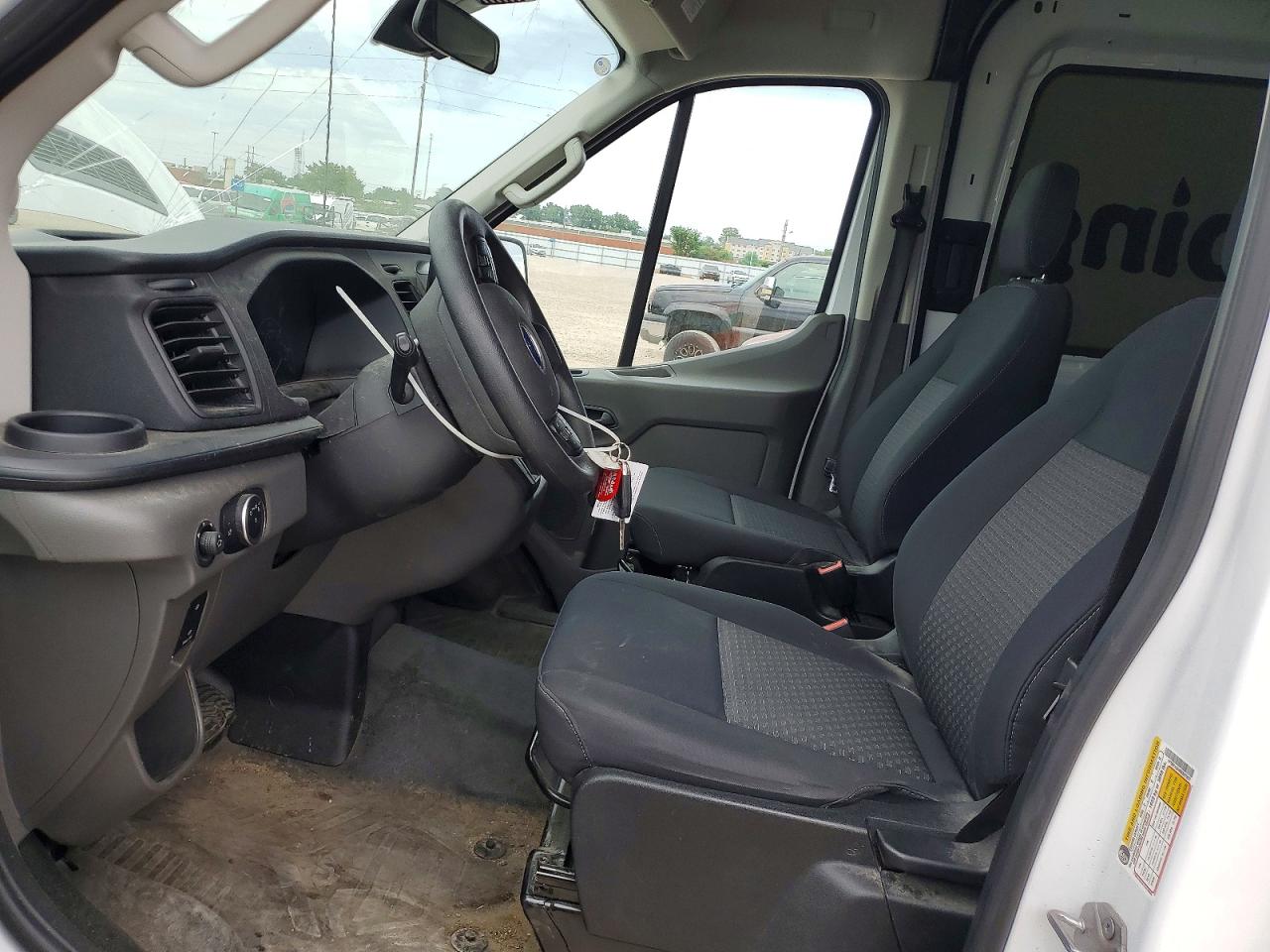 Ford Transit T-250