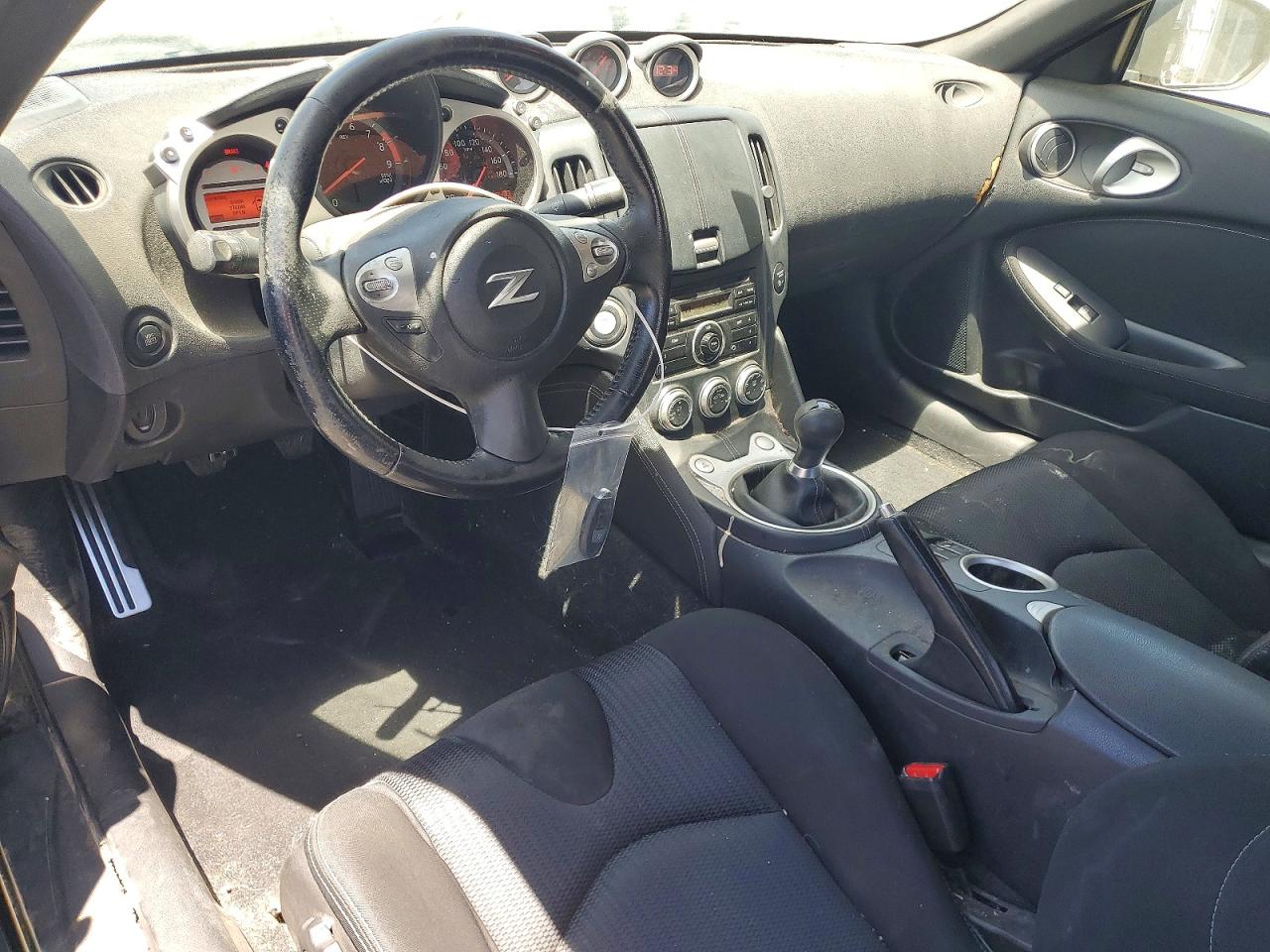 Nissan 370Z Base